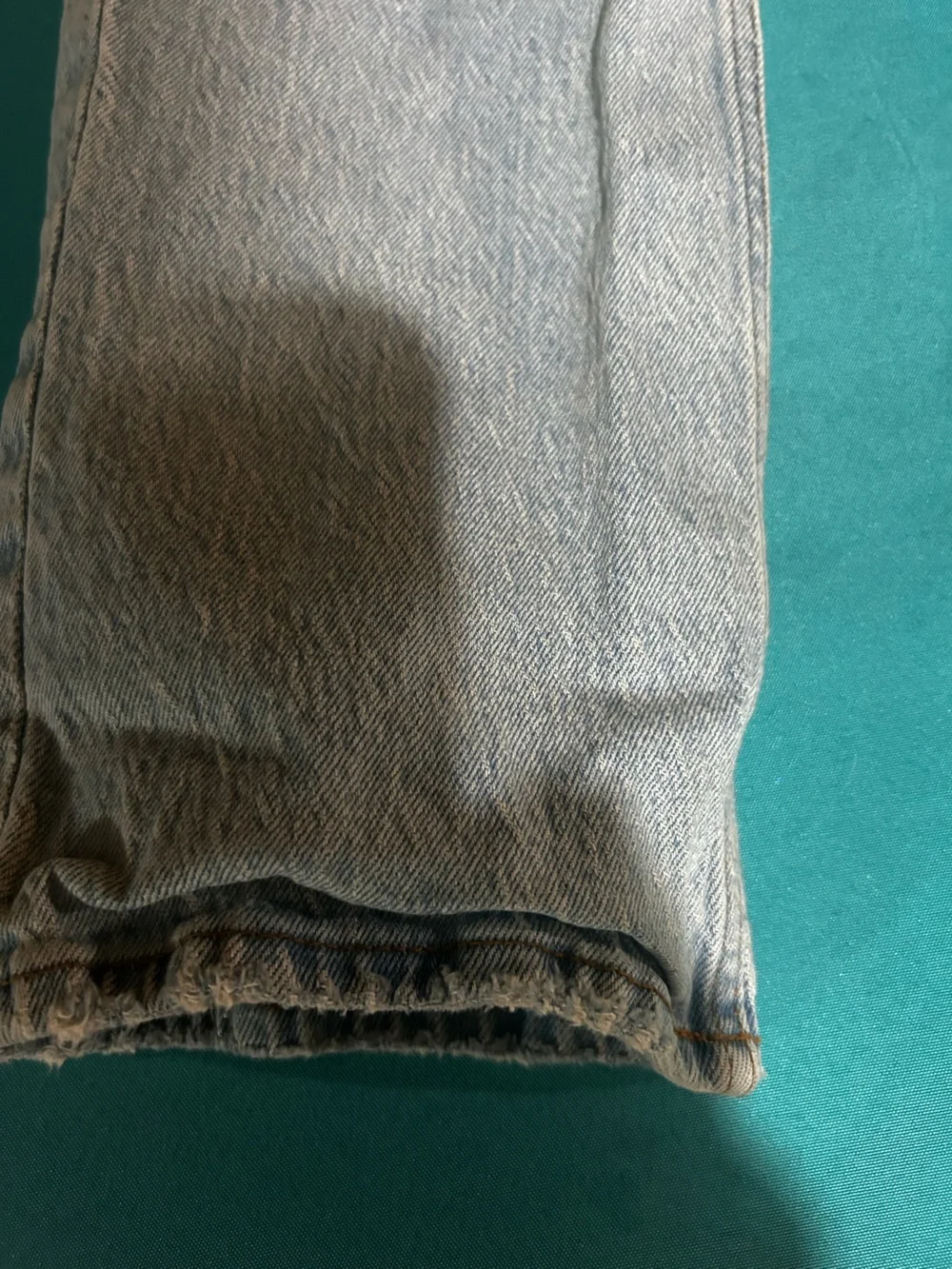 Abercrombie & Fitch Light Gray Skinny Distressed Jeans